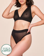 Load image into Gallery viewer, nueskin Italia Mesh Wireless Triangle Bralette in color Jet Black and shape triangle
