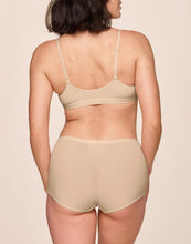 Load image into Gallery viewer, nueskin Cora Scoop-Neck Shelf Bra in color Appleblossom and shape bralette
