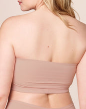 Load image into Gallery viewer, nueskin Ines Strapless Bandeau in color Rose Cloud and shape bandeau
