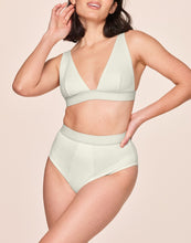 Load image into Gallery viewer, nueskin Gracee in color Cannoli Cream (Cannoli Cream) and shape midi brief
