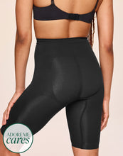 Load image into Gallery viewer, nueskin Kaylee High-Compression Half-Legging in color Jet Black and shape legging
