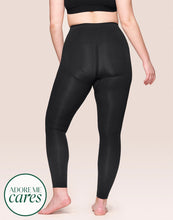 Load image into Gallery viewer, nueskin Lilya High-Compression Legging in color Jet Black and shape legging
