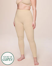 Load image into Gallery viewer, nueskin Lilya High-Compression Legging in color Dawn and shape legging
