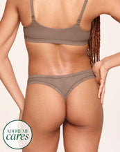 Load image into Gallery viewer, nueskin Bonnie in color Beaver Fur and shape thong

