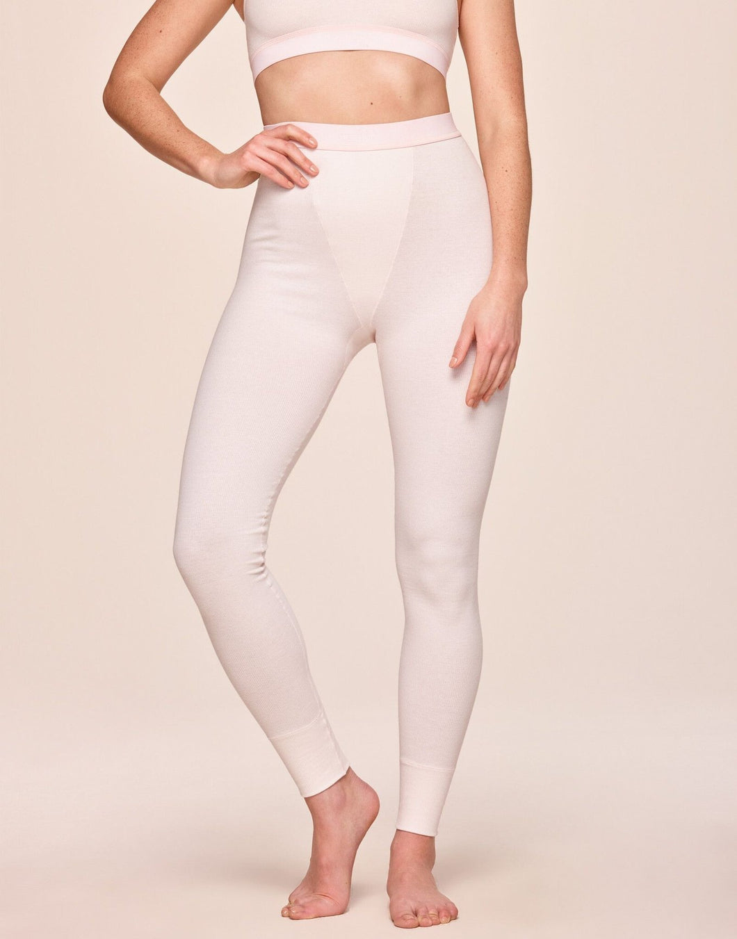 nueskin Laurie Rib Cotton Legging in color Powder Puff and shape legging
