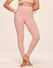 Load image into Gallery viewer, nueskin Laurie Rib Cotton Legging in color Rose Cloud and shape legging
