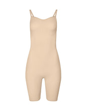 Load image into Gallery viewer, nueskin Analise High-Compression Bodysuit in color Dawn and shape bodysuit

