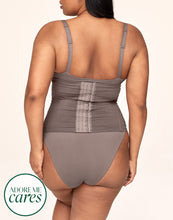 Load image into Gallery viewer, nueskin Claudine High-Compression Waist Cincher in color Deep Taupe and shape corset
