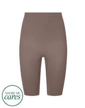Load image into Gallery viewer, nueskin Kaylee High-Compression Half-Legging in color Deep Taupe and shape legging
