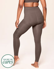 Load image into Gallery viewer, nueskin Lilya High-Compression Legging in color Deep Taupe and shape legging
